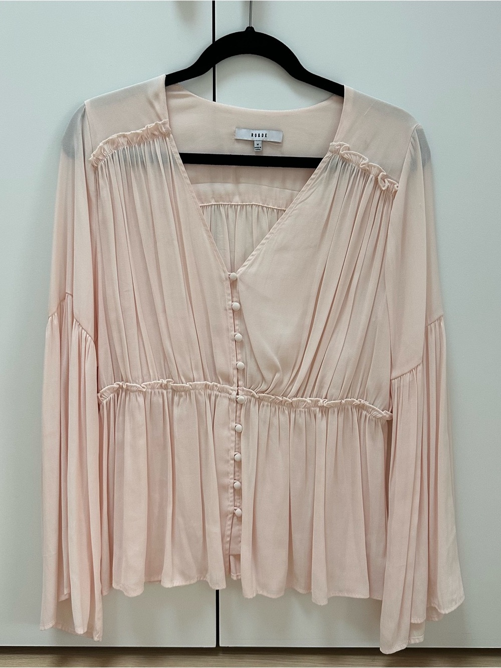 RO&DE - PLEATED BUTTON FRONT BLOUSE - BLUSH PINK - SIZE MEDIUM - LIKE NEW